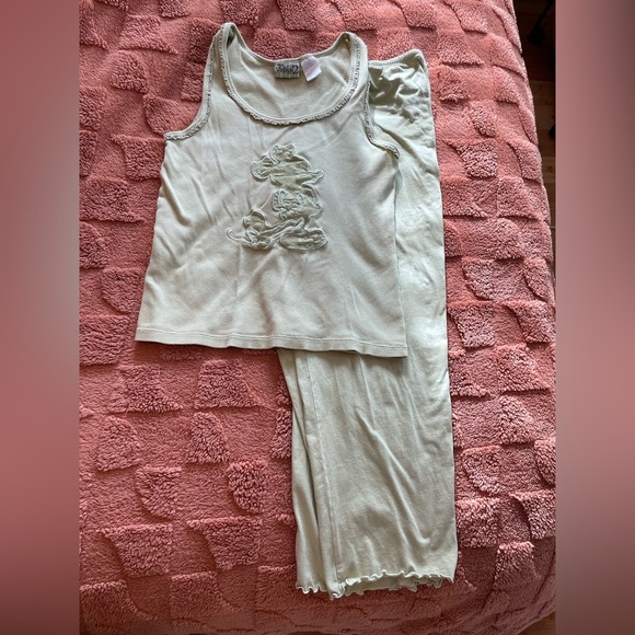 Disney Vintage 2 Pajamas Matching Set Top Size Small Bottoms Size Medium - Picture 1 of 6
